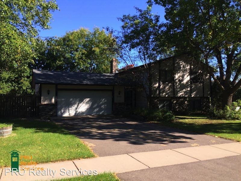 16926 Gannon Way W - Photo 2 of 14