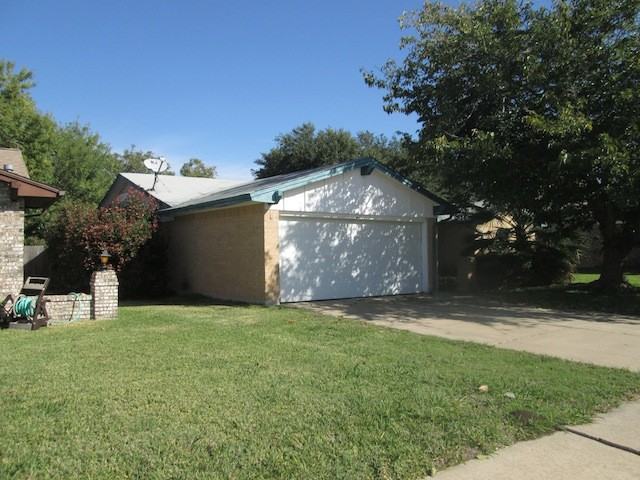 411 Thomas Chapel Dr - Photo 2 of 2