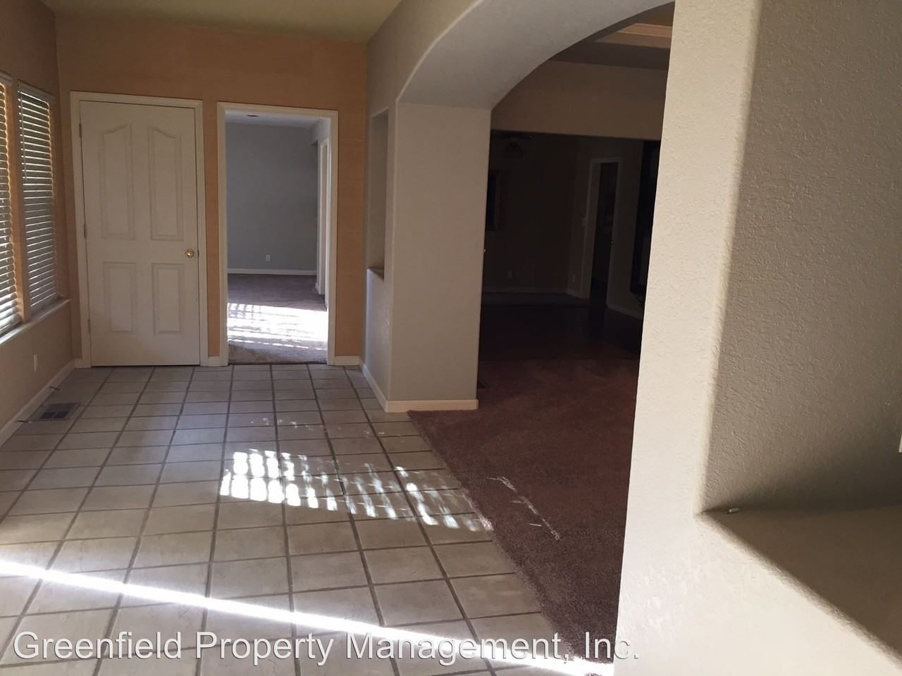 8855 E Kettleman Ln - Photo 3 of 13