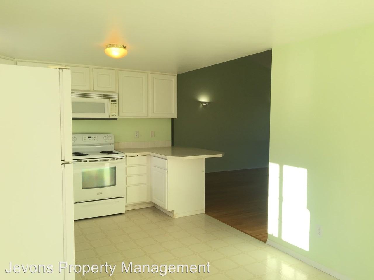 64 W Walla Walla St - Photo 3 of 31