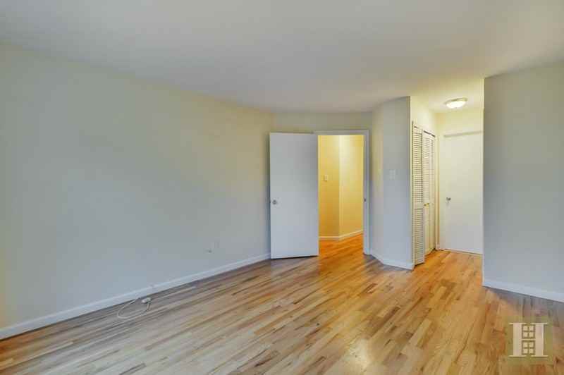 26 Spruce Ct #88 - Photo 3 of 11