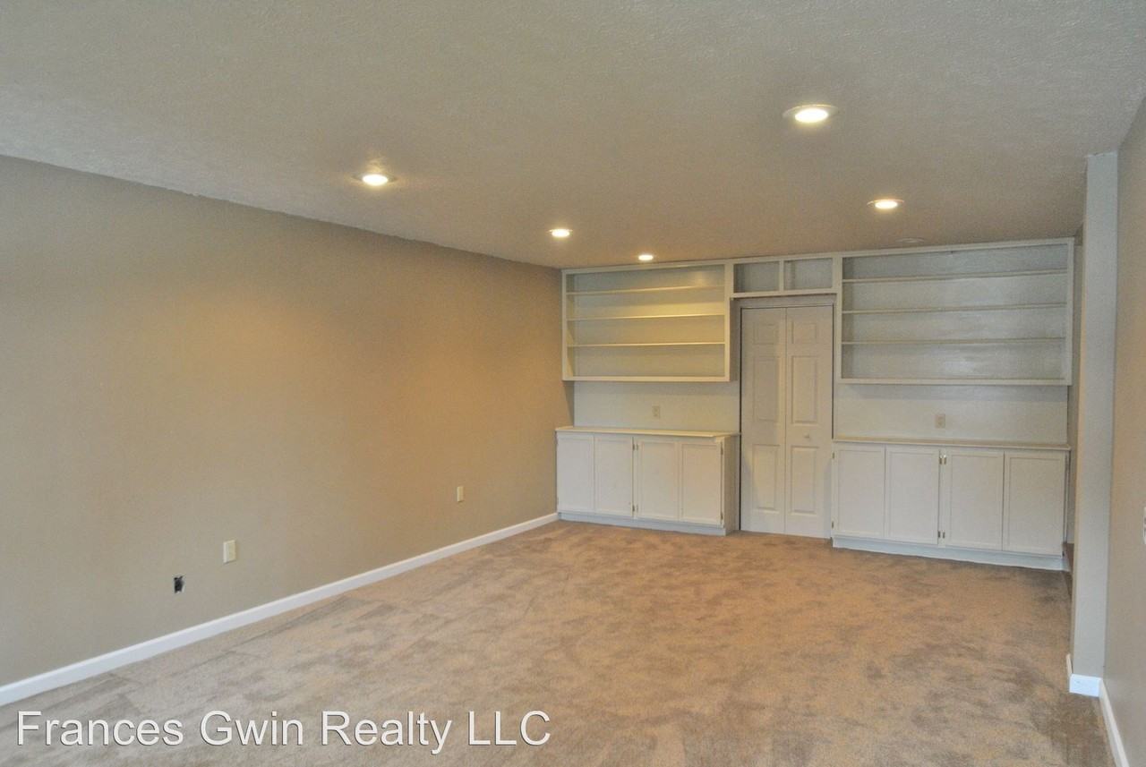 3216 Tabor Loop - Photo 3 of 8