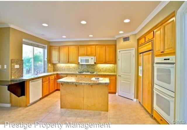 27822 Homestead Rd - Photo 3 of 16