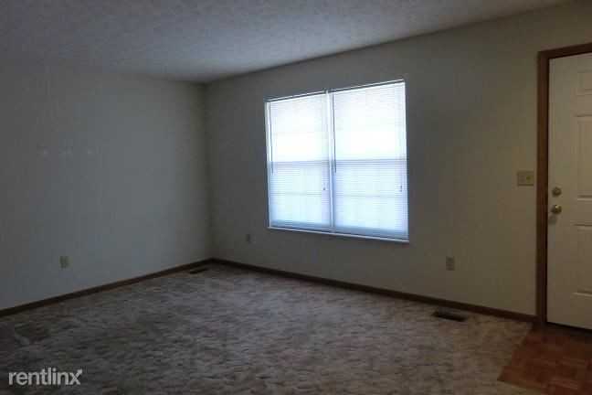 20 S Trace Rd - Photo 2 of 8