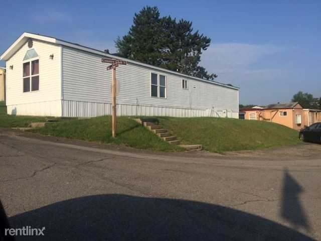 100 Redwood Dr - Photo 3 of 3