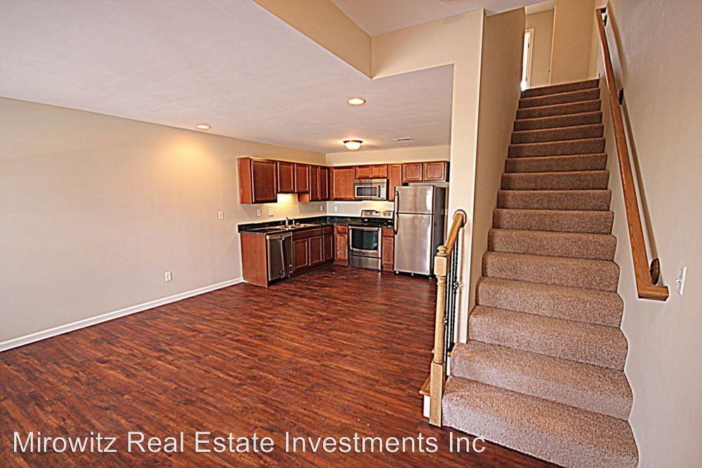 McMenamy & Crown Square - Photo 3 of 15