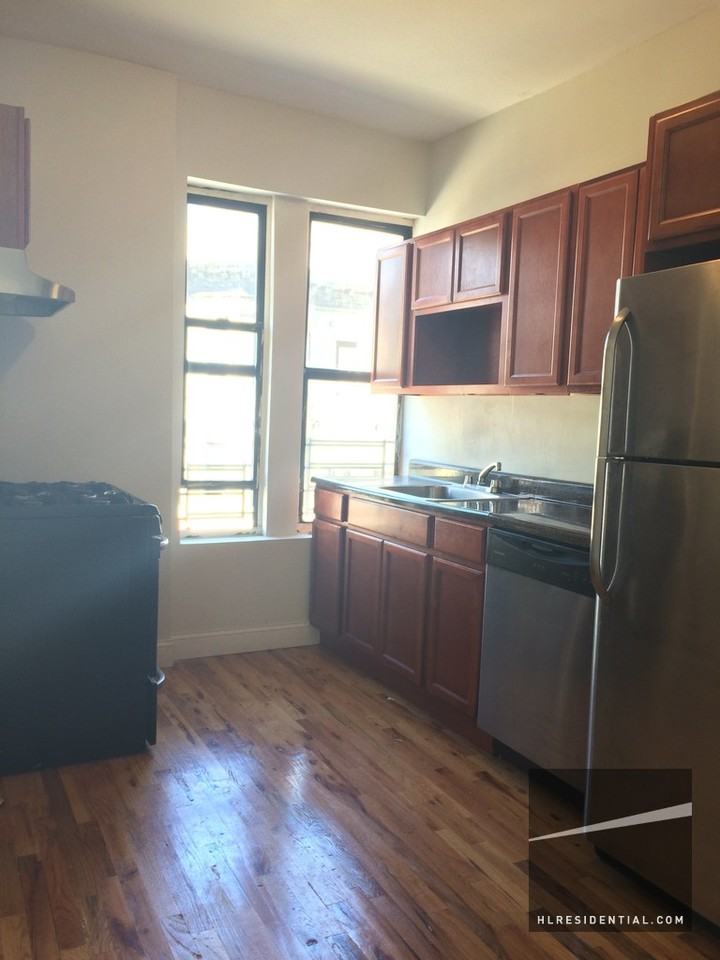 1226 Lincoln Place #D,3