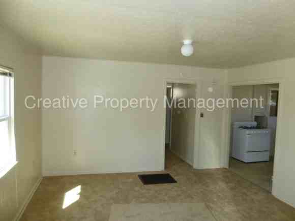 1285 Hamilton Ave - Photo 2 of 5