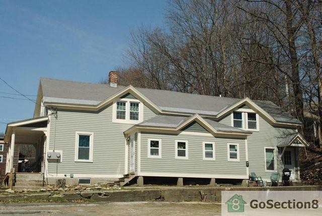186-220 Houghton St - Photo 2 of 2