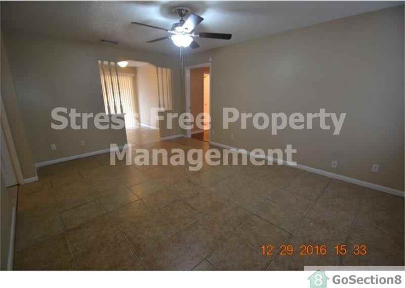 8513 Tidewater Trail - Photo 2 of 14