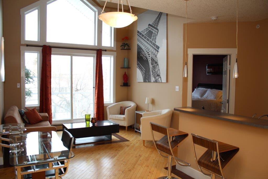 3501 15 St SW - Photo 2 of 9