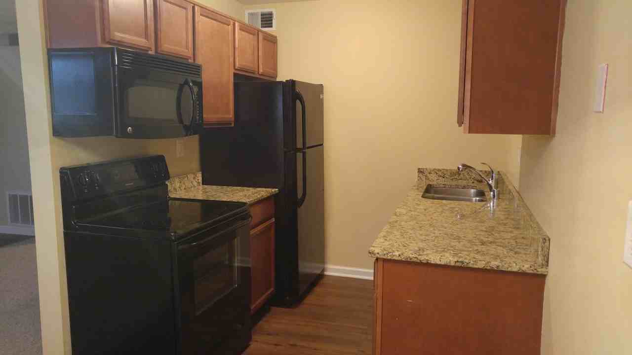 114 Middletown Square - Photo 3 of 9