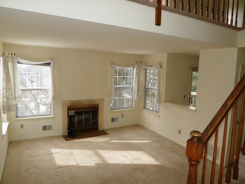257 Long Meadow Rd - Photo 2 of 8