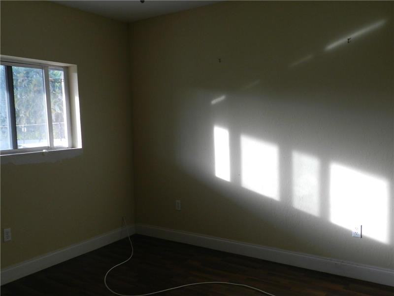 2700 SW 121st Terrace #1 - Photo 2 of 4