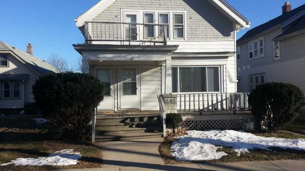 3742 N 11th St, Milwaukee, WI 53206 2 Bedroom Apartment