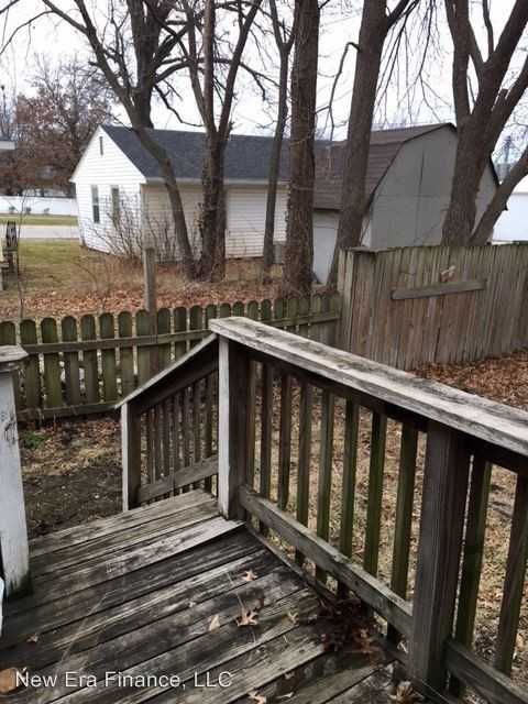 198-100 N Franklin St - Photo 3 of 9