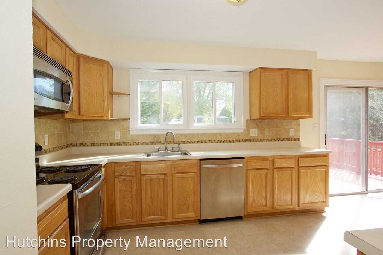 1543 Redfield Rd - Photo 3 of 15