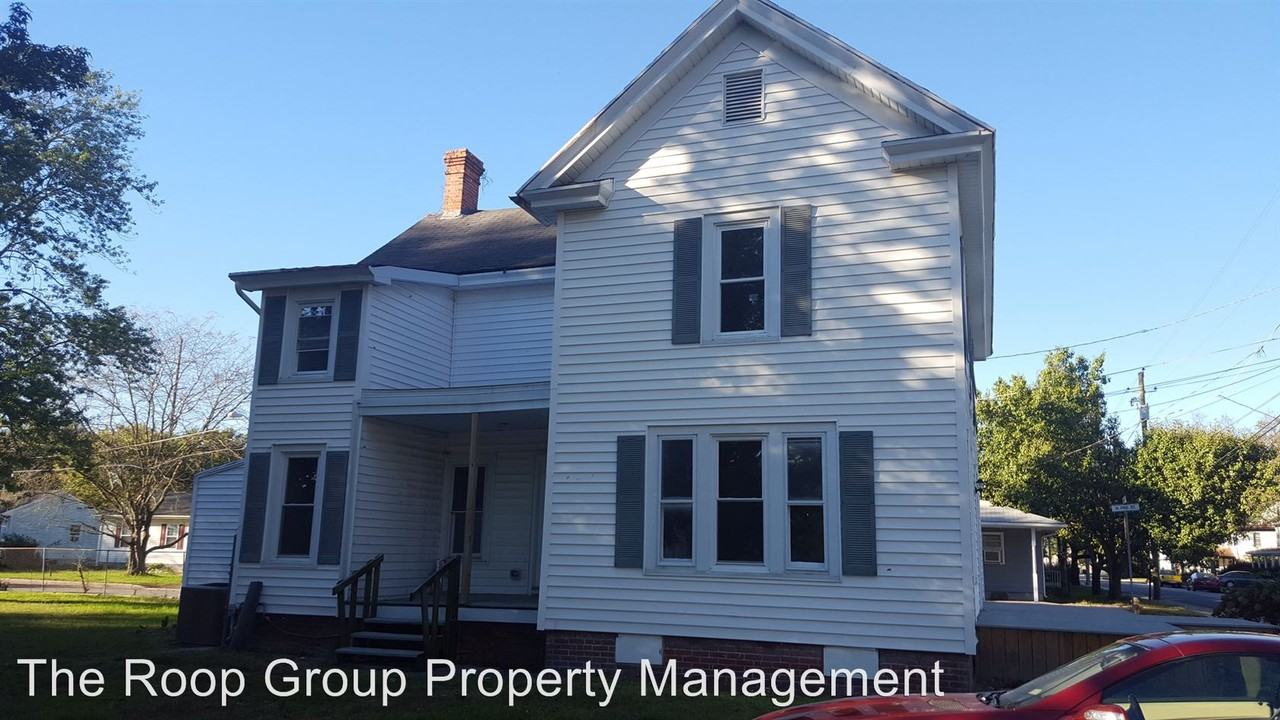 400 S Maryland Ave - Photo 2 of 16