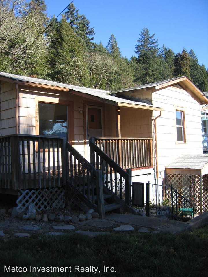 48243 E 2nd St - Photo 3 of 11