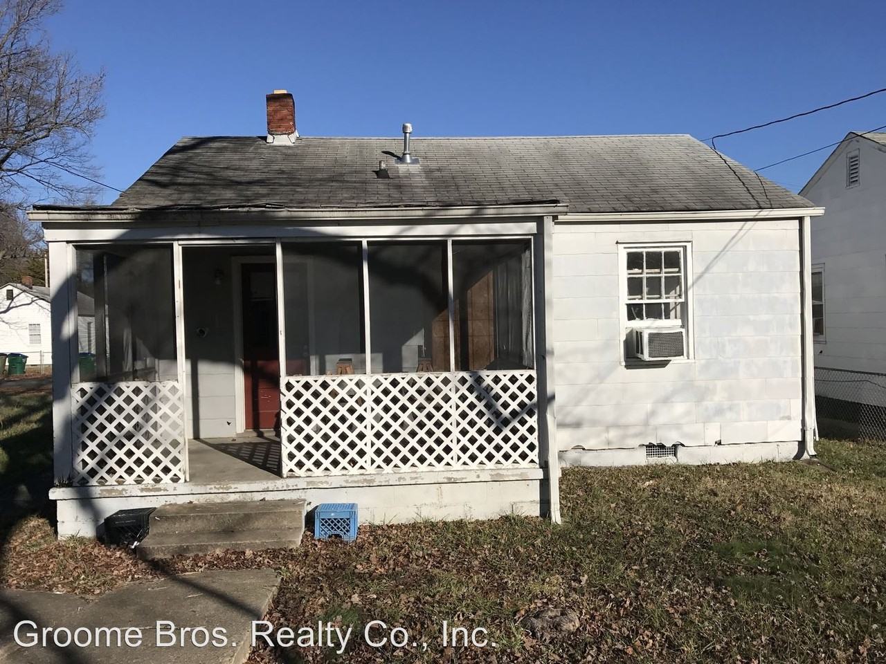 2308 Yorktown Ave - Photo 2 of 10