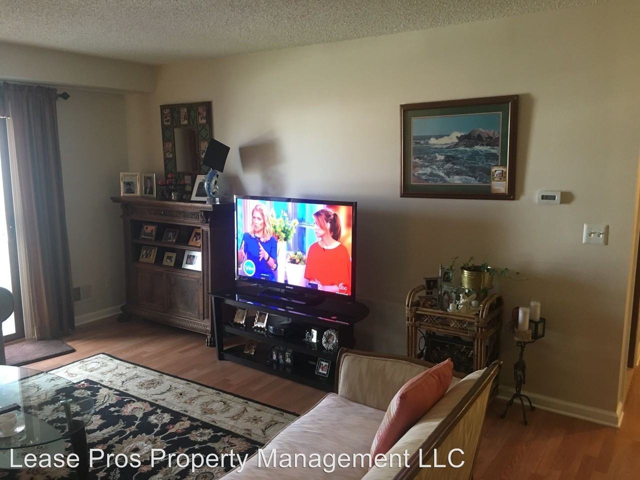 15510 Ashley Ct - Photo 3 of 6