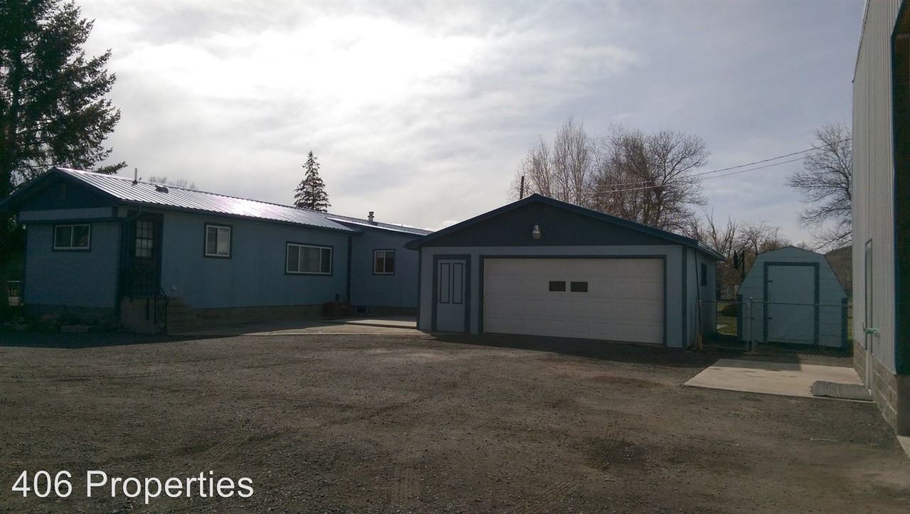 1040 Sun Valley Rd - Photo 2 of 22