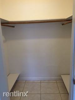 Sutton House Condominium - Photo 2 of 10