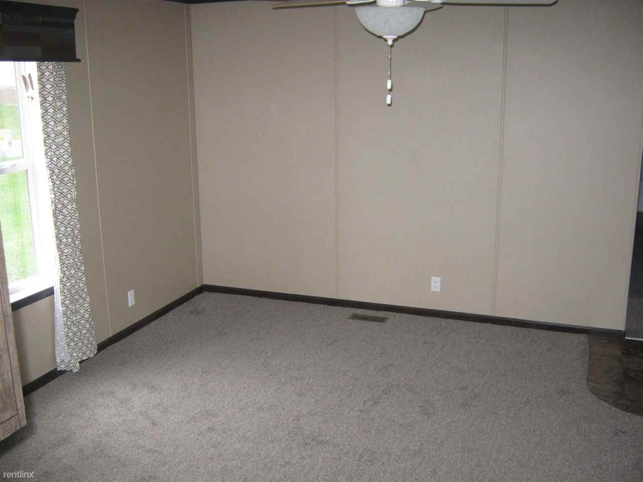 1286-1422 N Patterson Rd - Photo 2 of 15