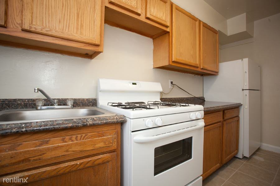 Finchley Square Apartments - Photo 3 of 8