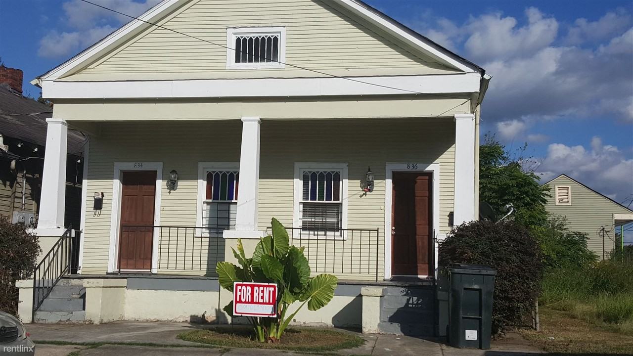 834 Verret St - Photo 2 of 5