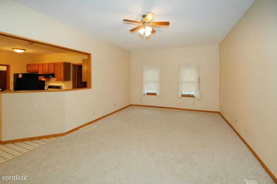 15951 Dutch Settlement Rd - Photo 3 of 19