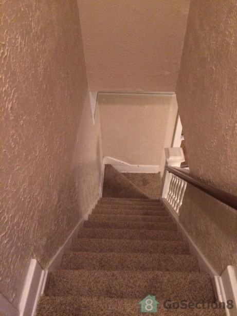 926 Huffman Ave #1 - Photo 3 of 10