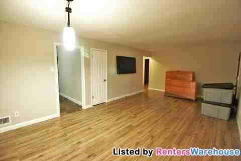 6715 Osborn St - Photo 2 of 14