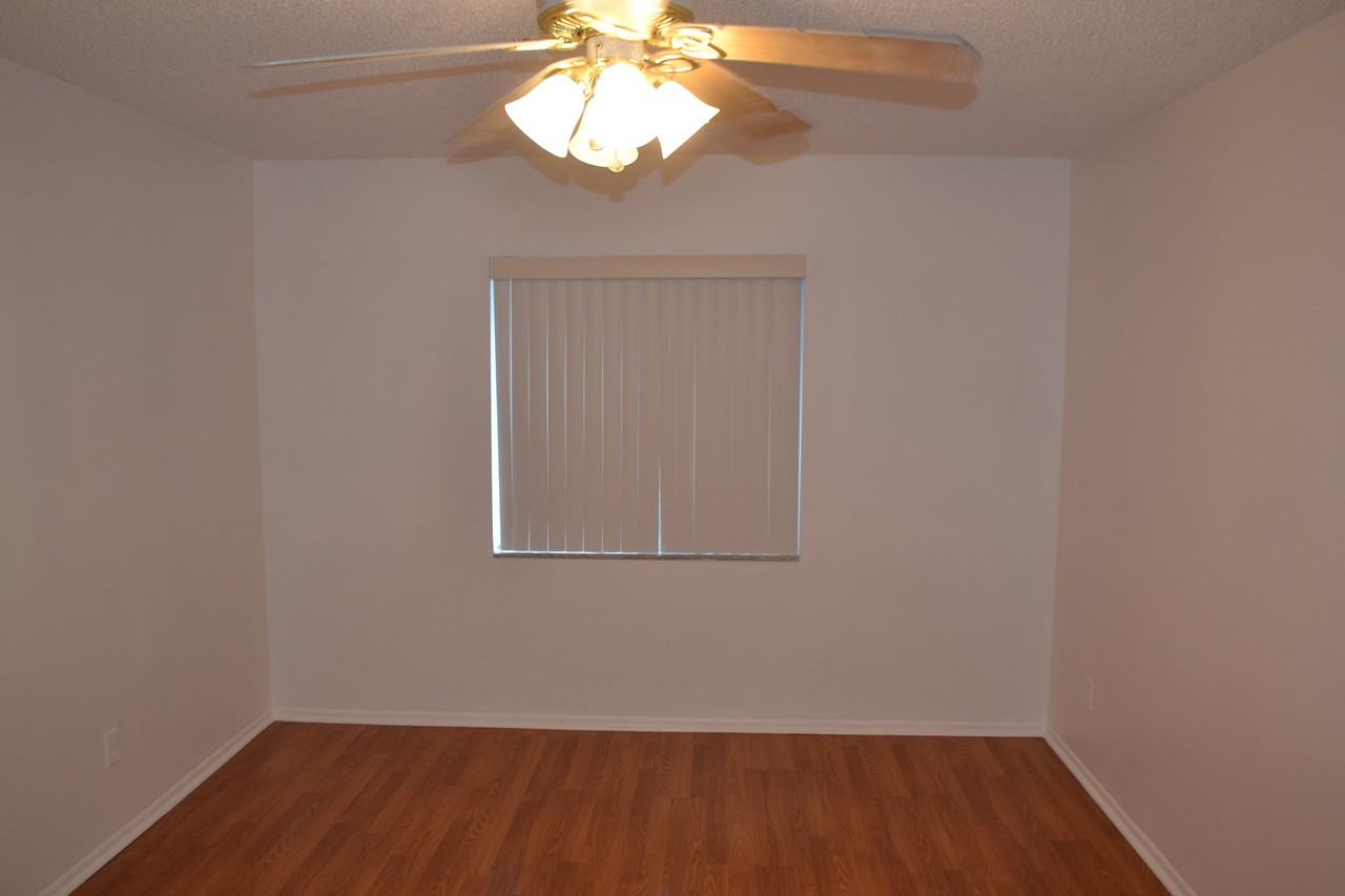 7533 Pitch Pine Cir - Photo 3 of 7