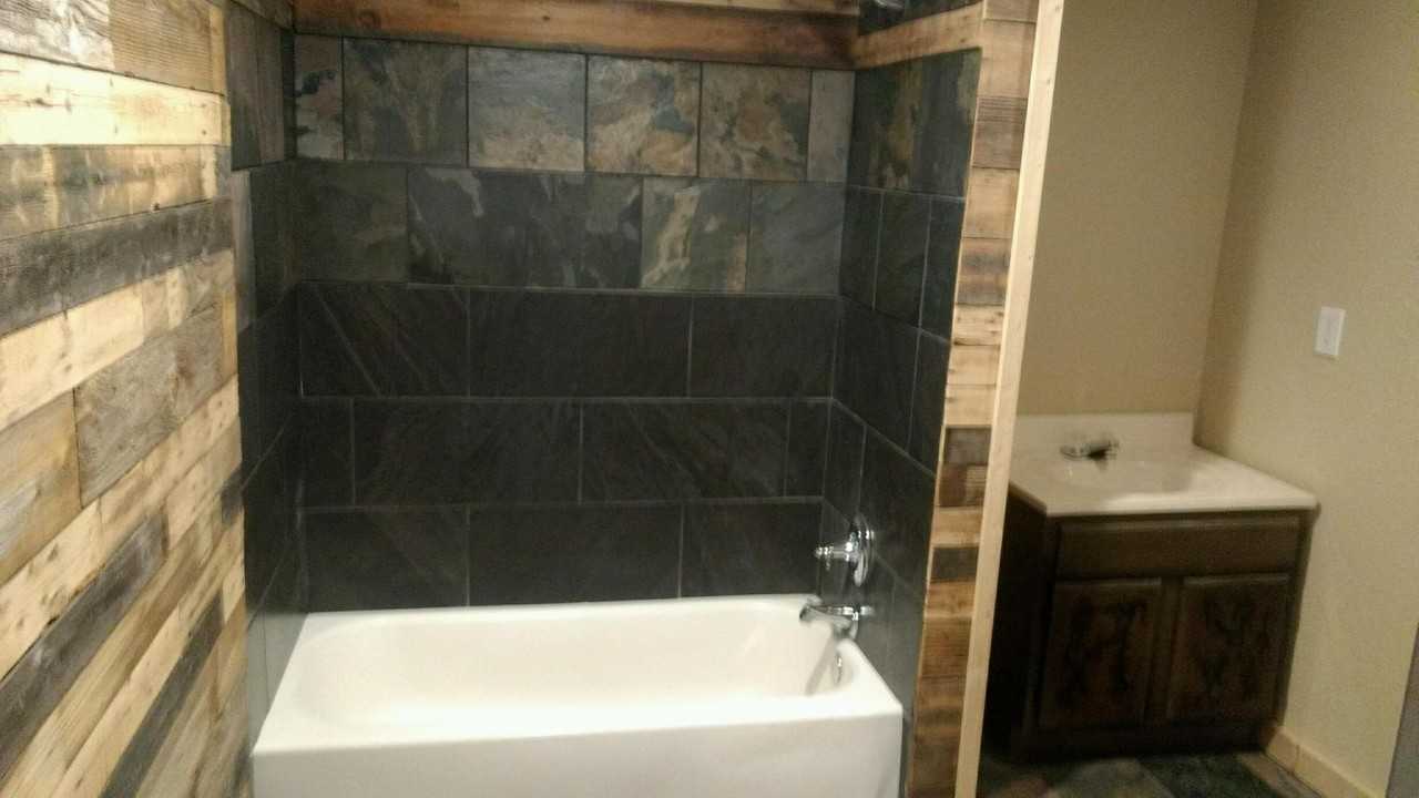 3890 Leisure Ln - Photo 2 of 5