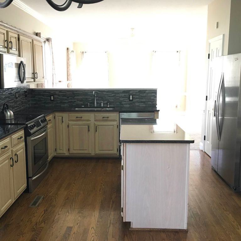 156 Fox Run Dr - Photo 3 of 25