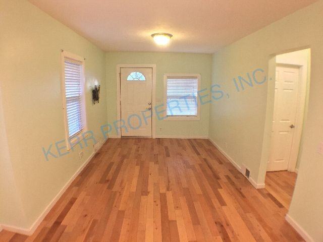 5025 Se Knapp St - Photo 2 of 17