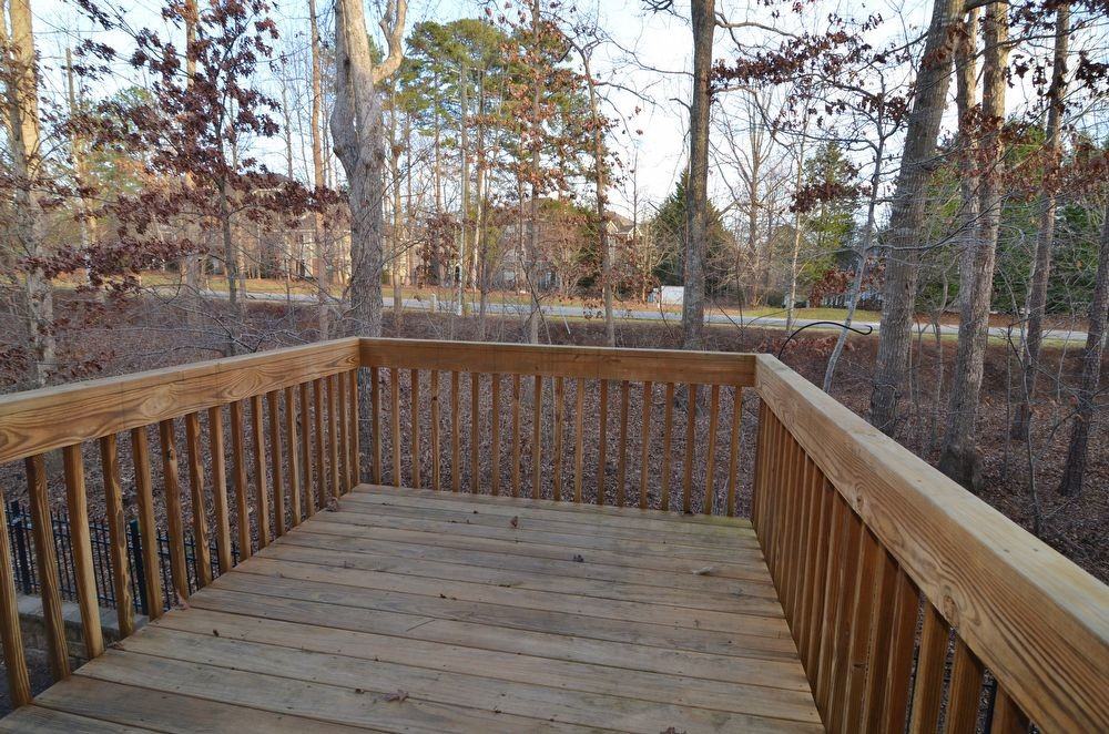 8022 Sycamore Hill Ln - Photo 3 of 34