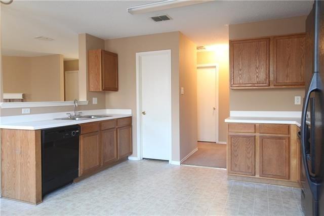 1200 Willow Tree Dr - Photo 3 of 12