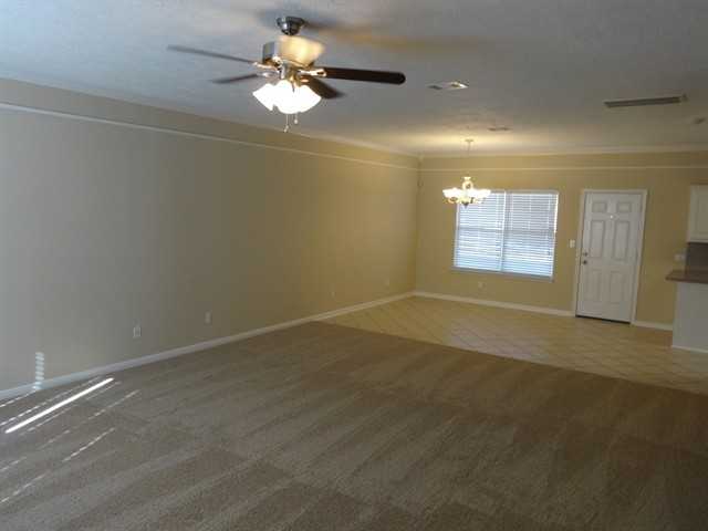 9116 Dolphin Cir - Photo 3 of 17