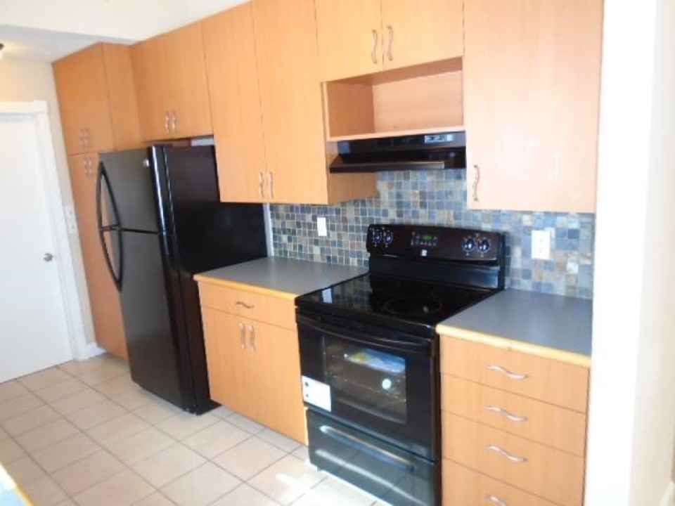 1706 Osprey Ln - Photo 3 of 6