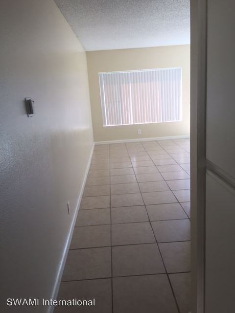 26114 Belle Porte Ave - Photo 3 of 8