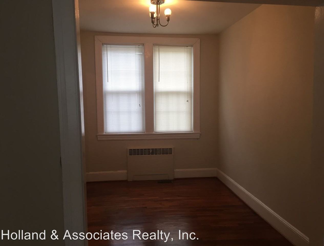 823 Jay St - Photo 3 of 6