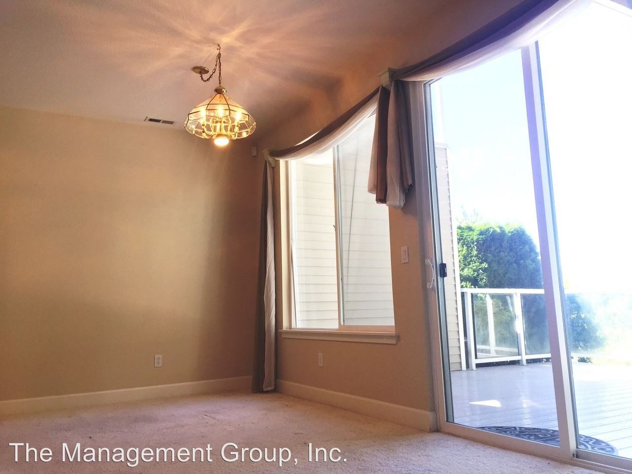 8908 NE 17th Cir #26 - Photo 3 of 23