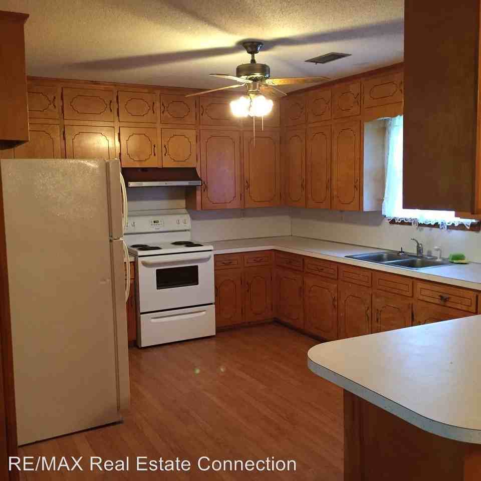 13218 Hwy 31 - Photo 3 of 7