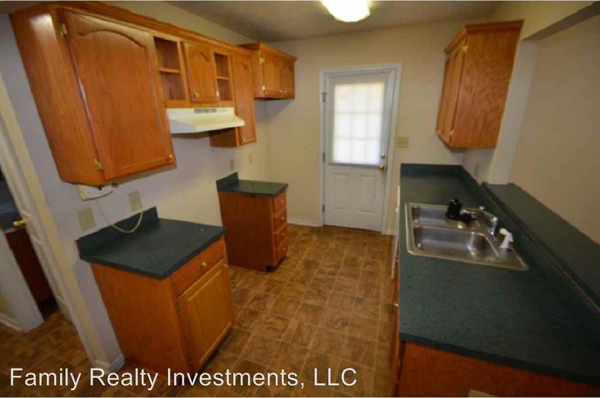 113 Graham St - Photo 3 of 8