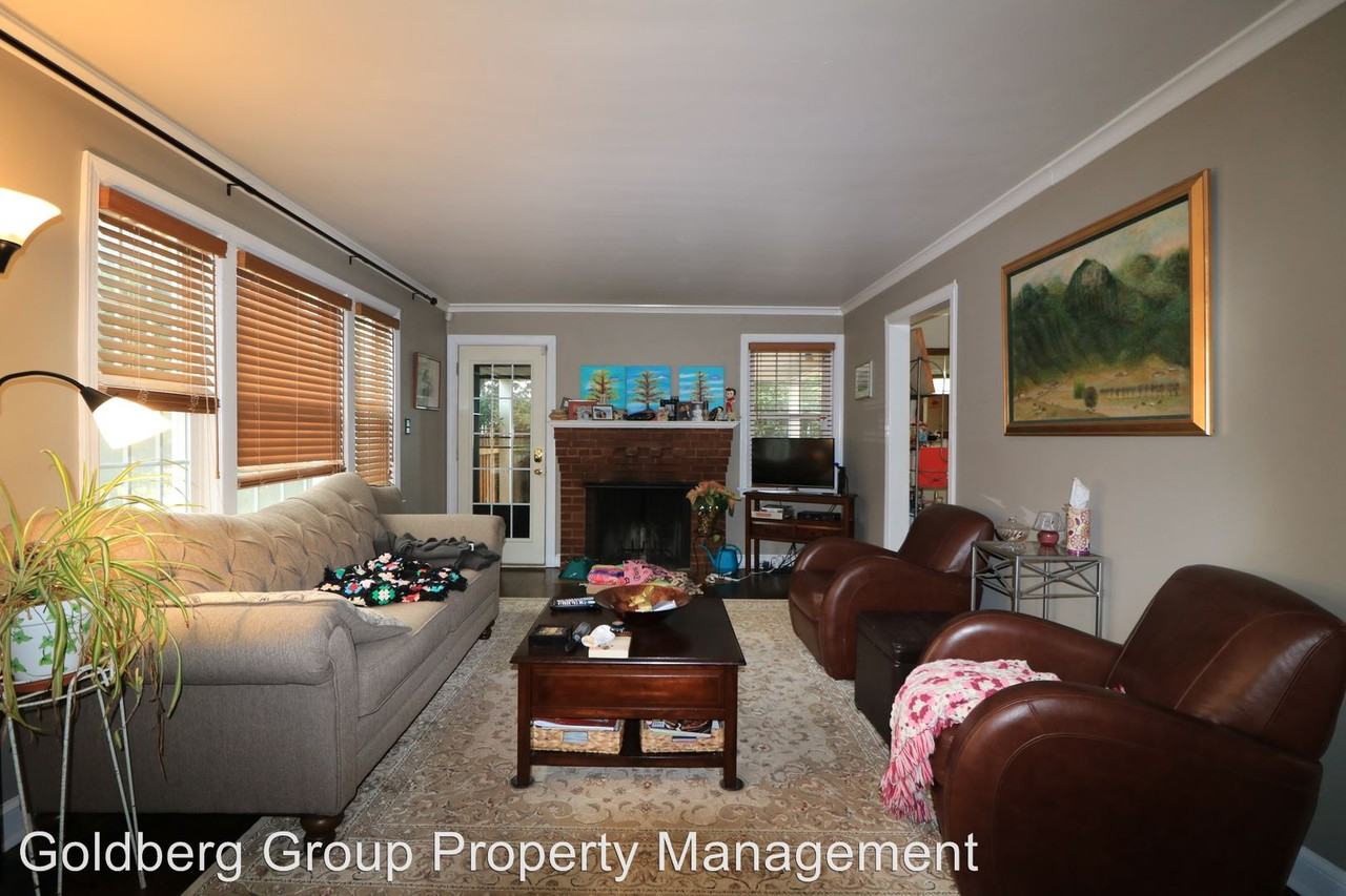 1908 Brisbane St - Photo 2 of 21