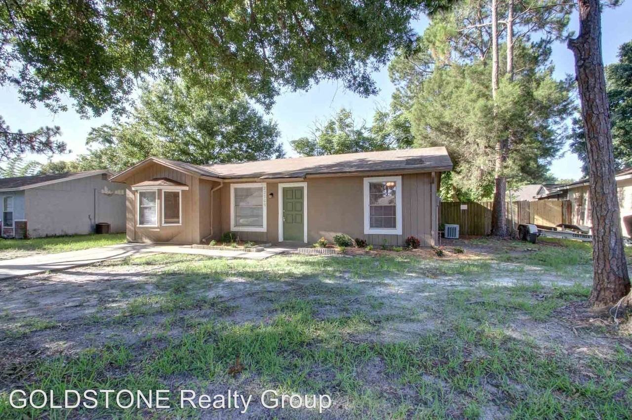 22709 Penny Loop - Photo 2 of 15