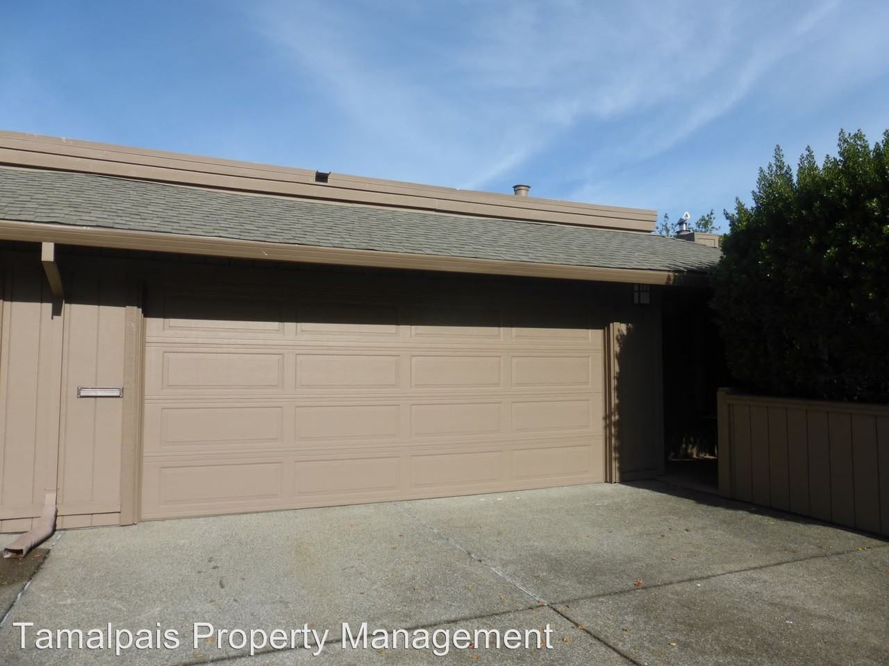 71 Oakcrest Dr - Photo 2 of 25