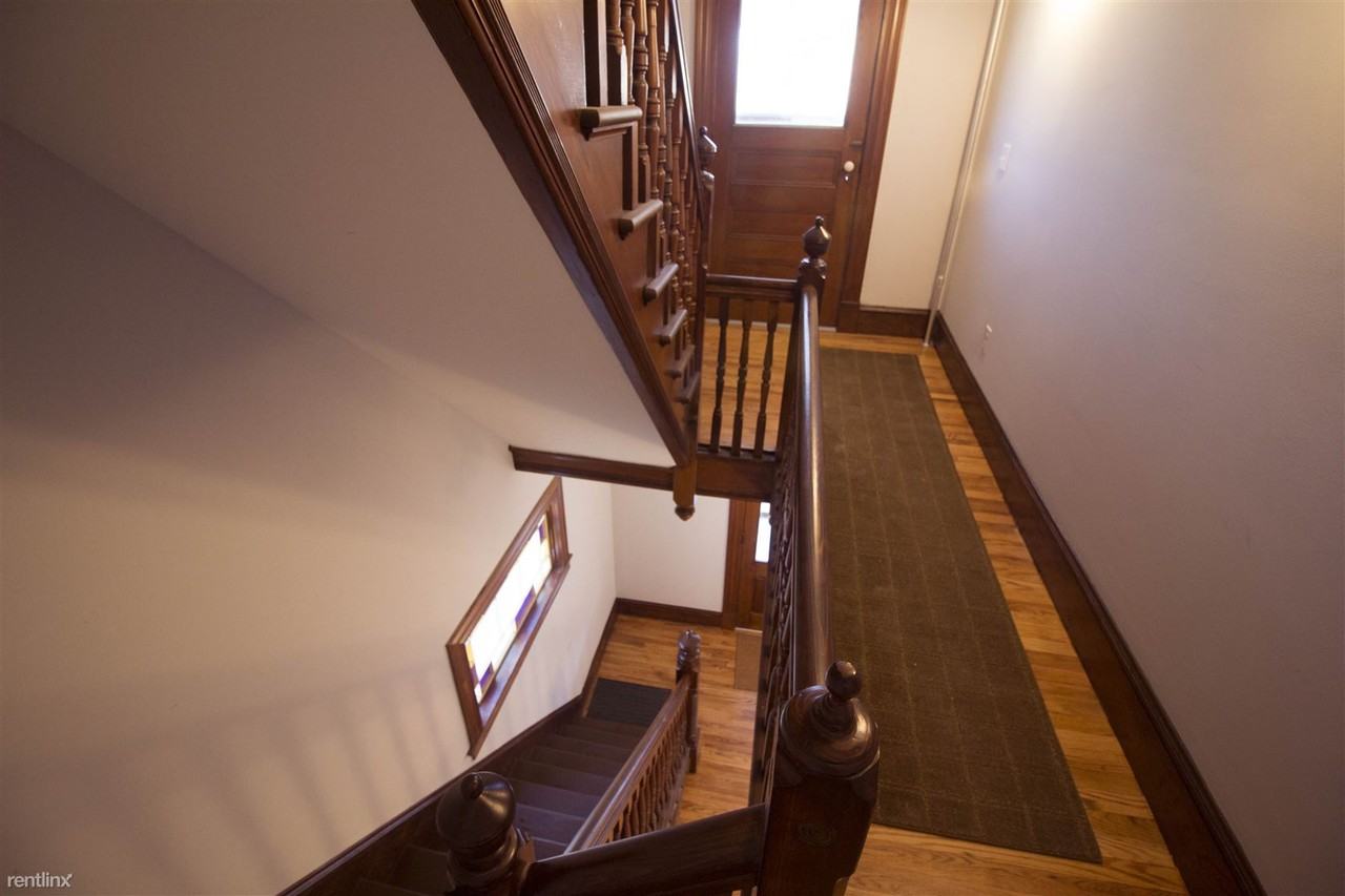 74 Oak St - Photo 2 of 20